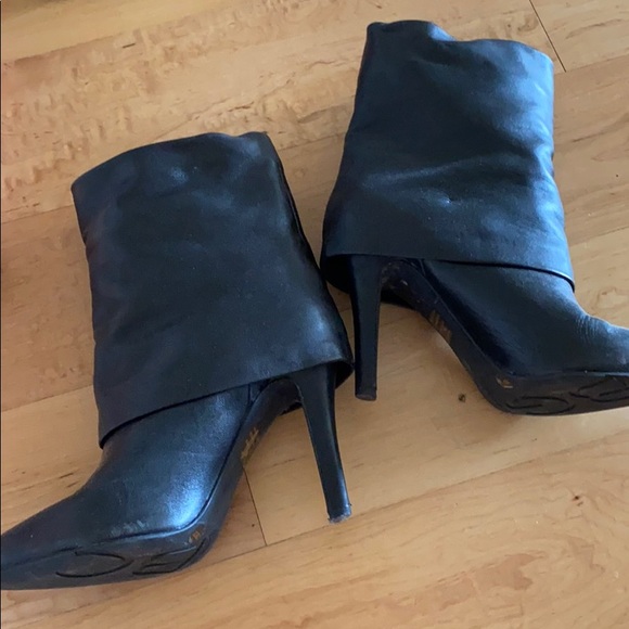 BCBG boots - Picture 2 of 4